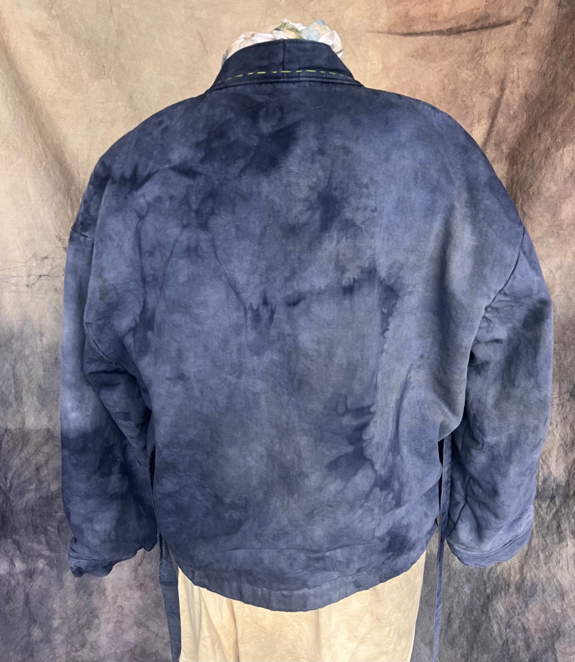 back view of indigo blue dyed short coat 