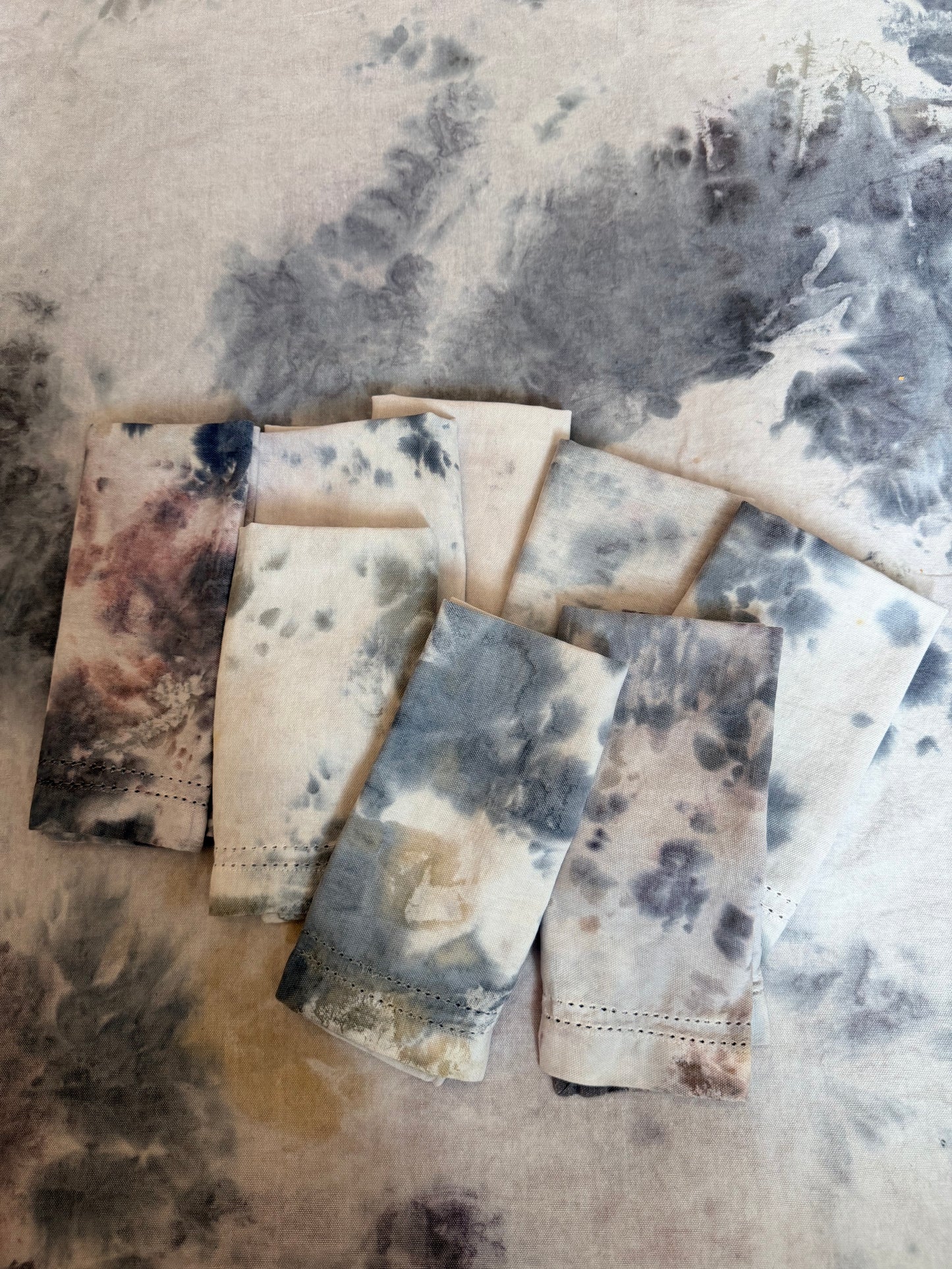 napkin set snow dyed